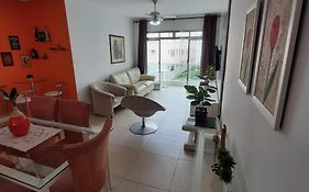 Apartamento próximo a praia - Enseada Guarujá